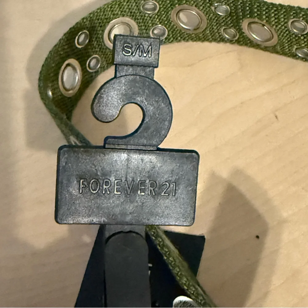 New Forever 21 Olive Belt with Silver Details Size S/M